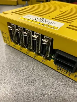 Used FANUC A02B-0236-C205 PLC Input & Output Michigan US | Aucto #1337103