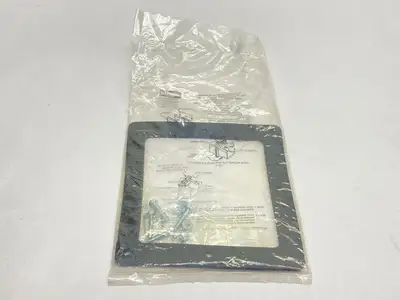 New | in-Stock Hoffman Sealing Plate 90-Degree Angle Lay-in HC 6.00 x 6.00" Gray 18710 Electrical Boxes Michigan US | Maverick Industrial Sales #1402259