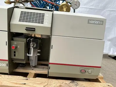 VARIAN SPECTRAA-200 Atomic Absorption Spectrophotometer System