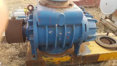 USED ROOTS SIZE 10X24 ROTARY POSITIVE VACUUM PUMP / BLOWER