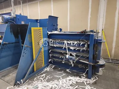 USED SELCO HL12XHD CLOSED DOOR HORIZONTAL