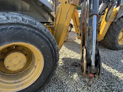 USED 2017 JOHN DEERE 410L