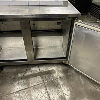 174-0176 Fogel FLP-45-12 45” Self Contained Prep Station Cooler