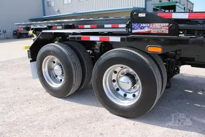 New | in-Stock 2027 PETERBILT 548 Rolloff Trucks Texas US | Roll Off Truck World #1492019