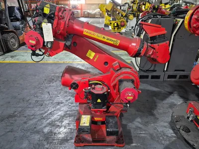 USED 2017 FANUC R-2000IC/210F