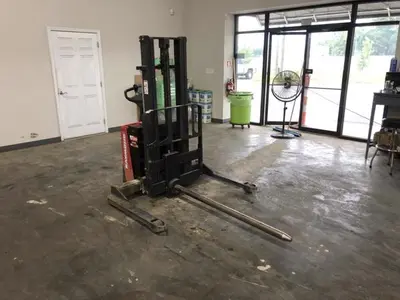 USED 2013 RAYMOND RAS25