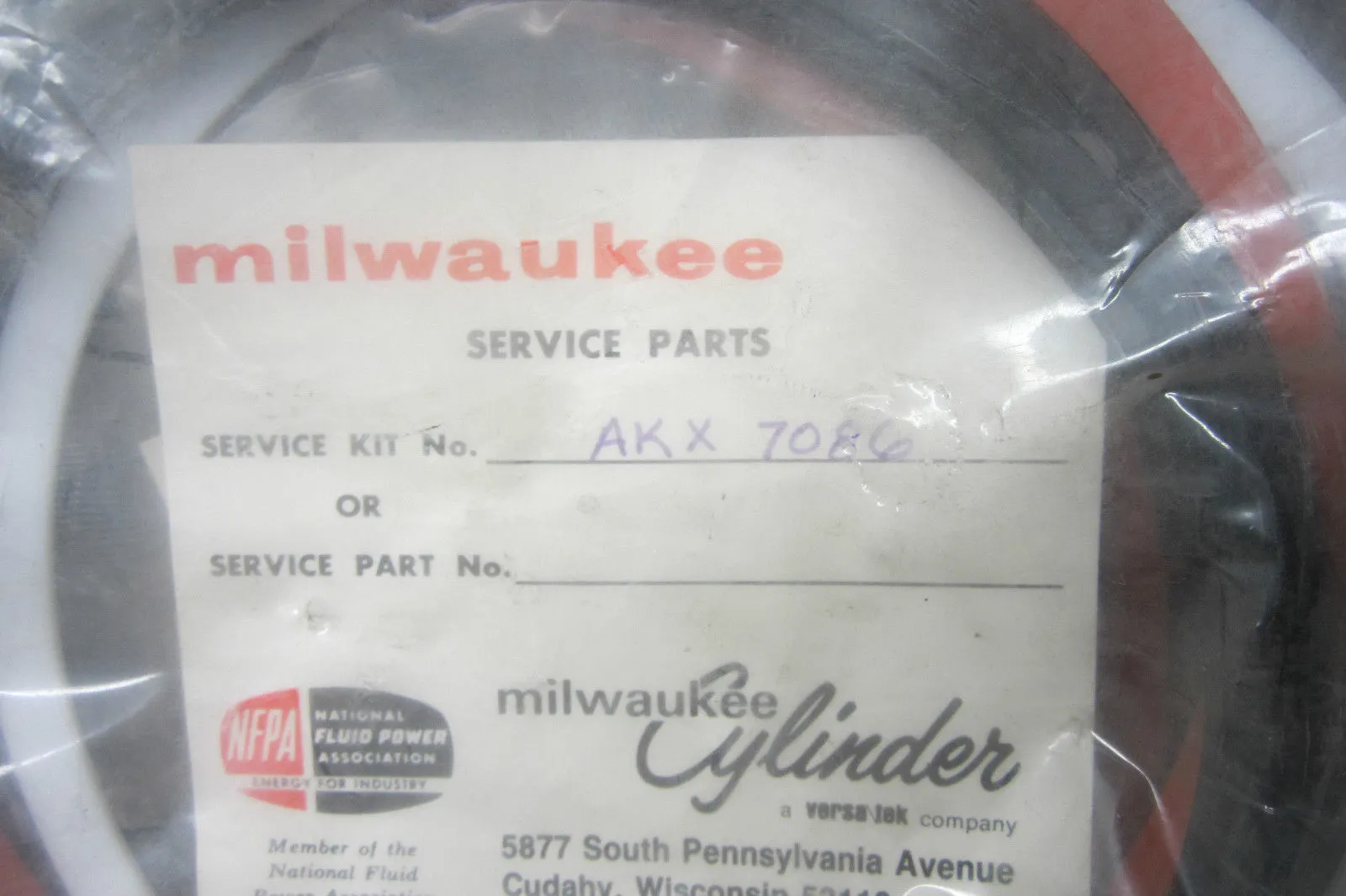 NEW MILWAUKEE CYLINDER AKX 7086 SERVICE KIT AKX7086
