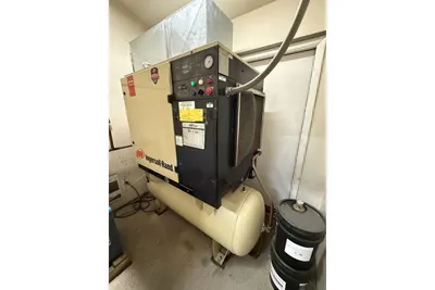Used _UNKNOWN_ _UNKNOWN_ Tank Mounted Air Compressors Utah US | KD Auctions #1553946