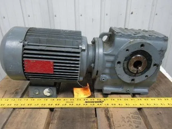 SEW-EURODRIVE SA67 DV100M-4 Gearmotor 20:1 Ratio 3HP 277/480V 1-3/16" Hollow