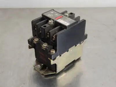 USED ALLEN-BRADLEY 700-N400A1
