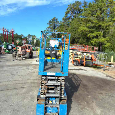 USED 2016 Genie GS-3232