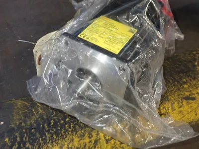 NEW 2017 FANUC A06B0215B100