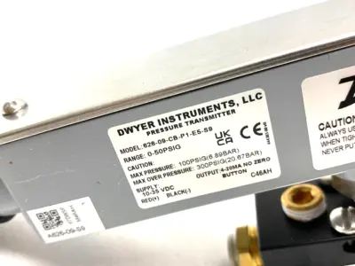 USED DWYER INDUSTRIAL PRESSURE TRANSMITTER W/ MRA-2DC MANIFOLD