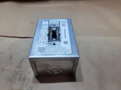 New | in-Stock HUBBELL HBL1379D Switchgears British Columbia CA | Lenmark #1438344