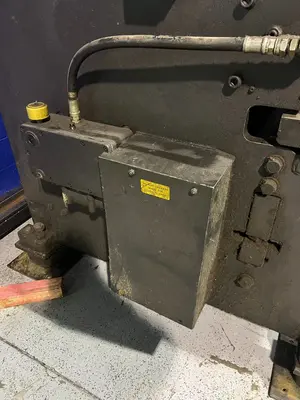 Used 1998 AMADA M3060 Power Squaring Shears (Inch) Illinois US | BLUMBERG MACHINERY COMPANY #1303917