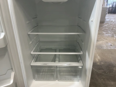 Used CRITERION FREEZER ON TOP Refrigerators Michigan US | Miedema Asset Management Group #1425146