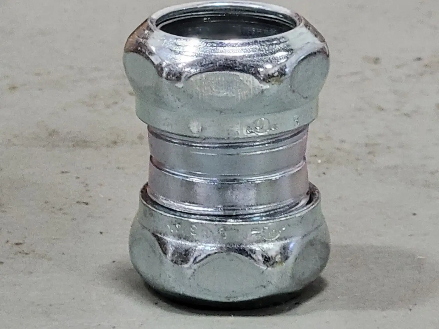 3/4" Compression Coupling Fitting (Box of 21 )