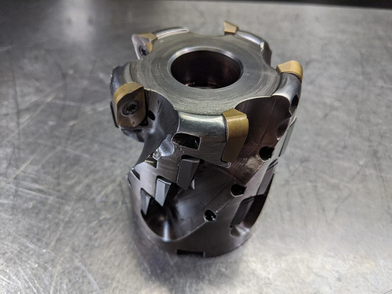 Seco 3" Indexable Milling Cutter 1.25" Arbor R220.69-03.00-18-M5A (LOC2691A)