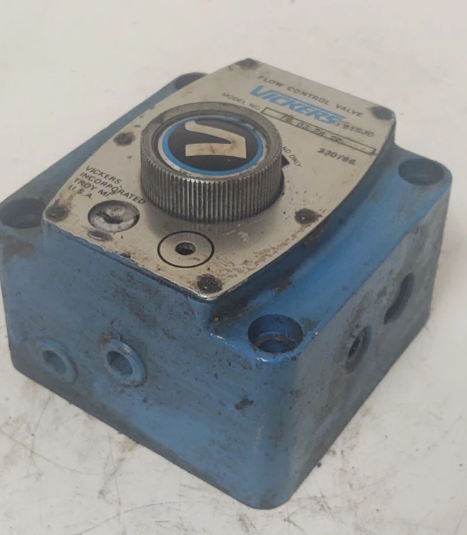 Used Vickers does not apply Valves/Fittings Kentucky US | Edwards Industrial Repair #1016531