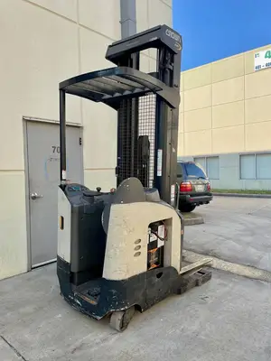 Used 2014 CROWN RR5725-35 Reach Trucks Texas US | TB Forklifts #1274876