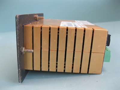 USED Allen-Bradley 2706-D11J2