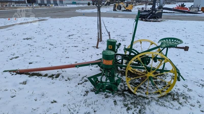 USED JOHN DEERE 999