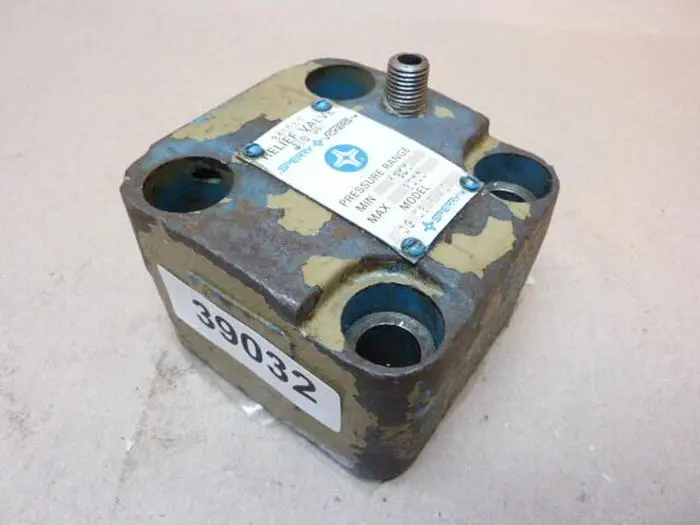 Used VICKERS CG06F40 Valves/Fittings Michigan US | Ideal Machinery #602466