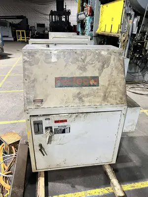 USED 1993 PERFECTO 700-24