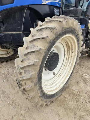 Used 2012 NEW HOLLAND T7.250 Agricultural Tractors Idaho US | Berry Machinery #910897