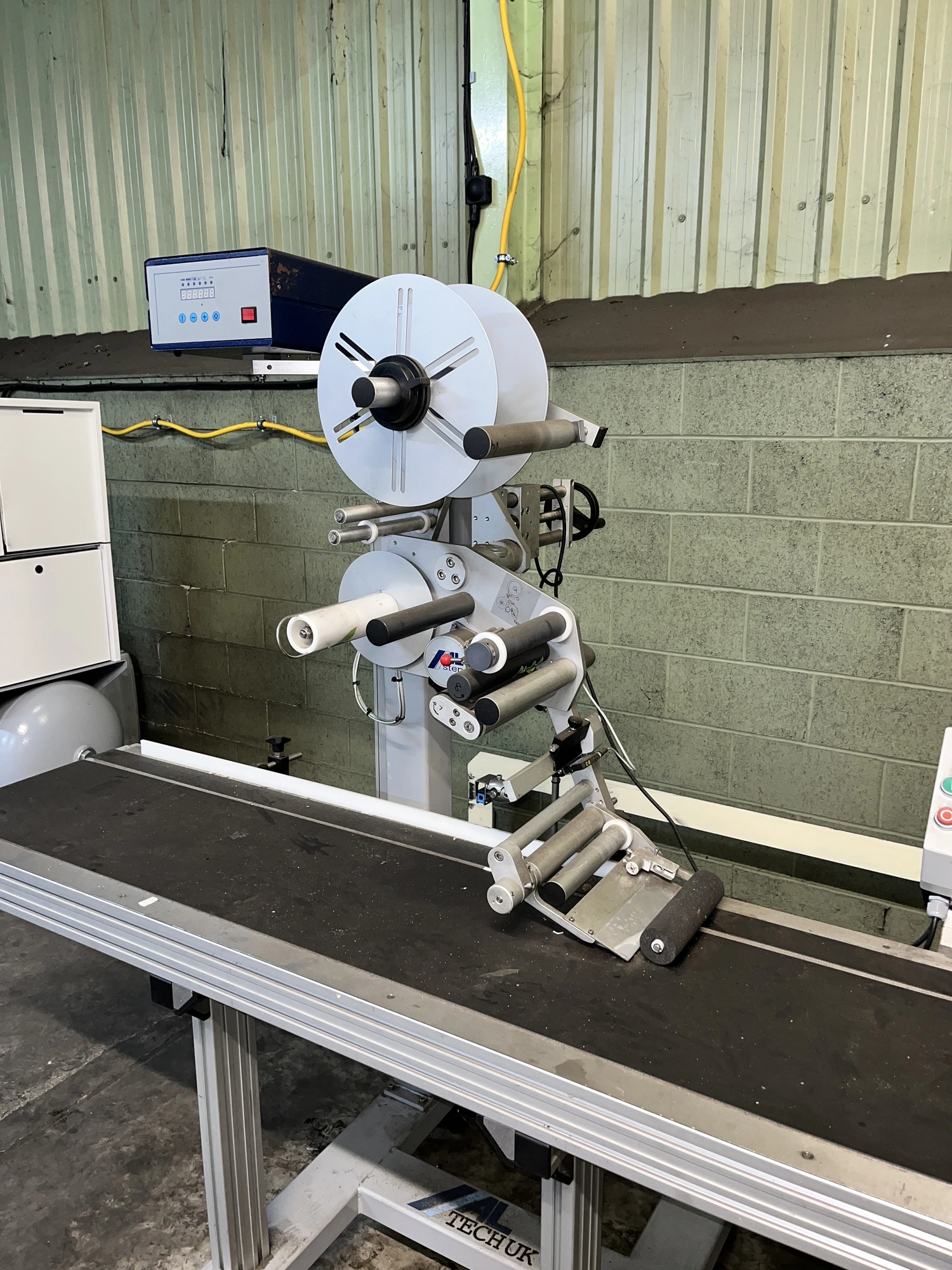 Al Tech UK Semi Automatic Almatic Labeller