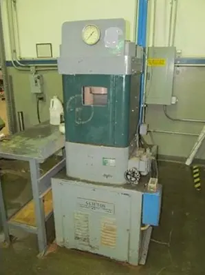 Used CLIFTON _UNKNOWN_ Hobbing Presses Ontario CA | Walden Machinery #1290568
