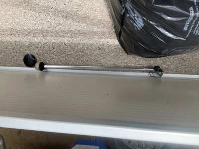 USED 2005 PREMIER 225 LEGEND
