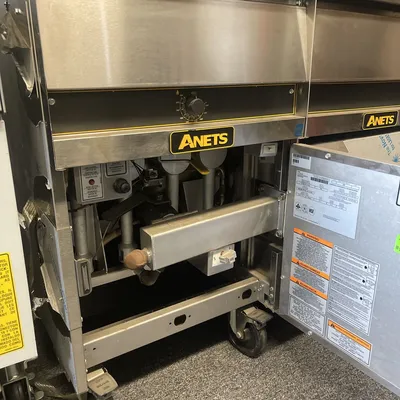 174-0192 Anets 18E Natural Gas Fryer with Dump Station