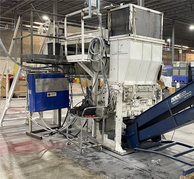Used CUMBERLAND 37H Granulators Illinois US | Arlington Machinery #872724