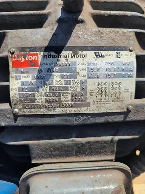 USED QUINCY 325