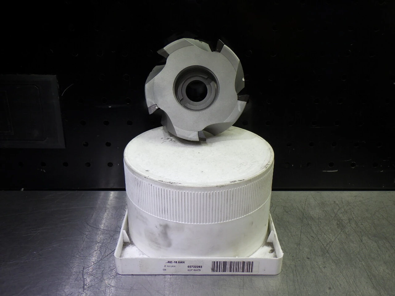 SECO 4" 5 Flute Coolant Thru Milling Cutter Head R220.69-04.00-RE-18.5AN (LOC358B)