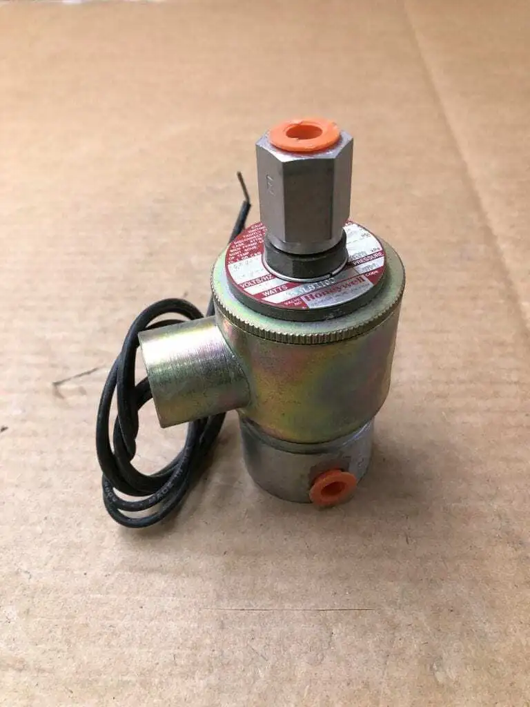 Honeywell X53LB1100 Skinner Solenoid Valve