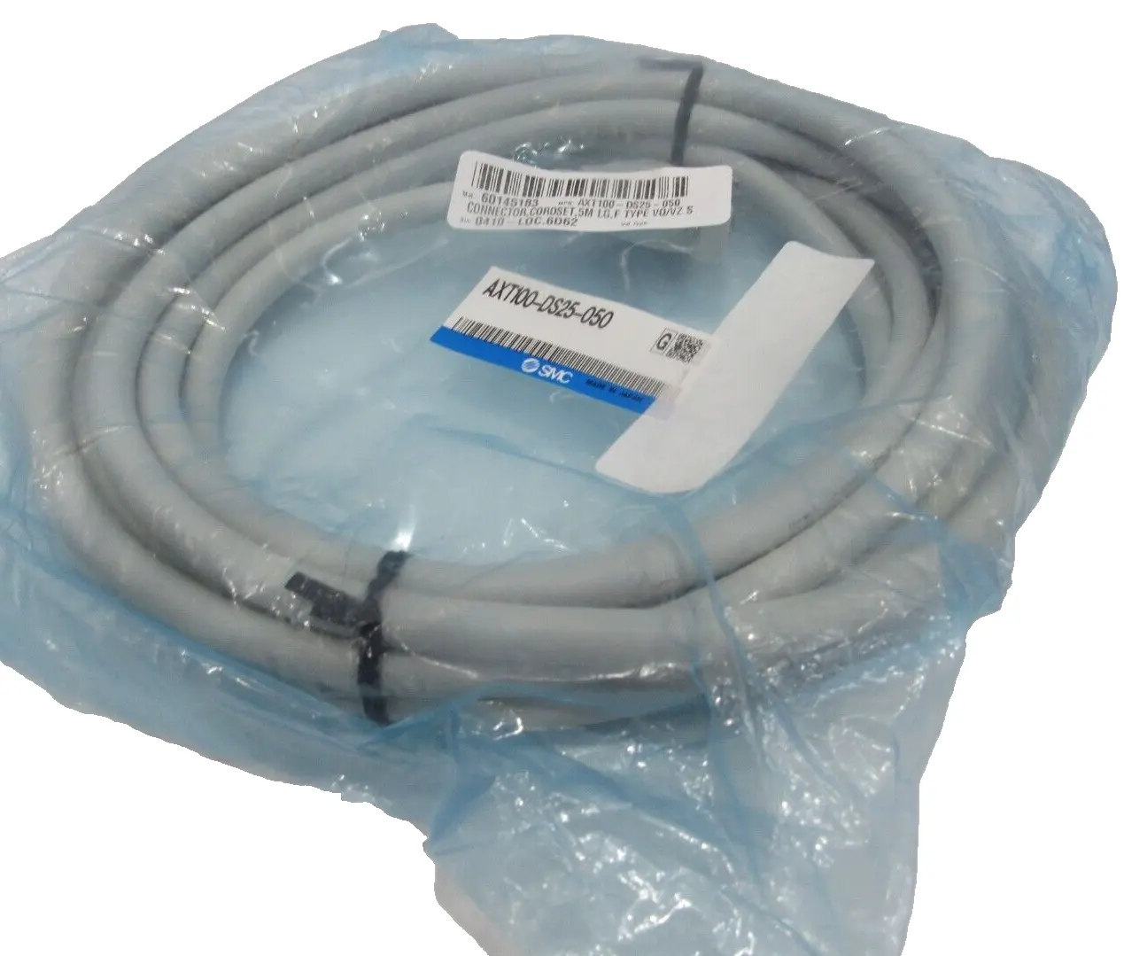 NEW SMC AXT100-DS25-050 CORDSET CONNECTOR AXT100DS25050