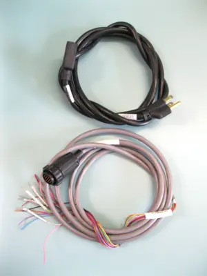 Cole-Parmer Masterflex I/P Digital Console Drive w 77601-10 Pump Head P21