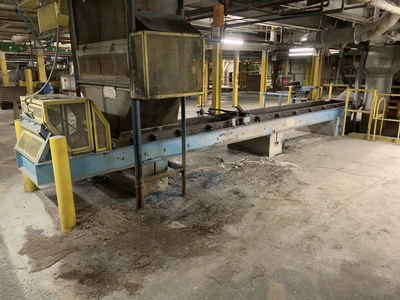 Vibrating Conveyor, 24" wide x 23' long x 6" deep