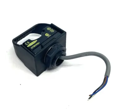 Used Banner Engineering Momentary Action Optical Touch Button OTB Ser. 33080 Photoelectric Sensors Michigan US | Maverick Industrial Sales #1393489