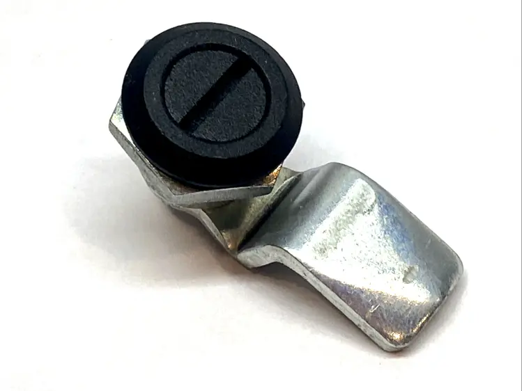 Used Hubbell Wiegmann Slotted Latch Black 1/4-Turn Misc Electrical & Power Parts Michigan US | Maverick Industrial Sales #1400086