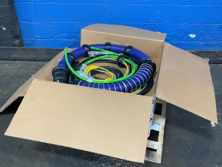 Used CABLES _UNKNOWN_ Misc Electrical & Power Parts Ohio US | HGR 24 #1004415