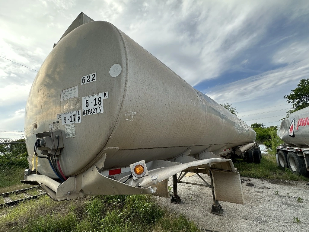 Used 2009 POLAR 406 Tanker Trailers Texas US | MCO Truck & Equipment #1513761