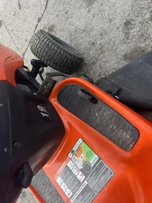 ARIENS 42" RIDING MOWER Mower | County Equipment Company LLC (9)