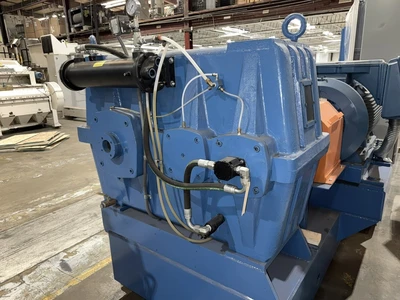6" Davis Standard Extruder, 30:1 L/D, 300 HP AC Motor