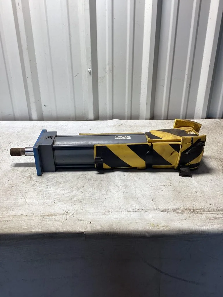 Miller Pneumatic Cylinder; AV-61B5N-0; 4.00-18.000-0138 -NOS