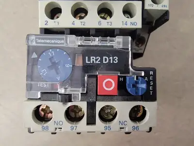 USED TELEMECANIQUE LC1D1810