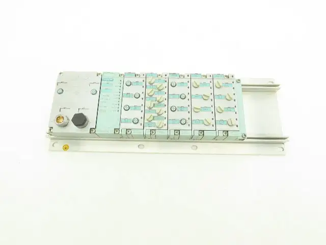 Used SIEMENS _UNKNOWN_ PLC Ethernet Equipment Indiana US | Arrow Industrial #1316677