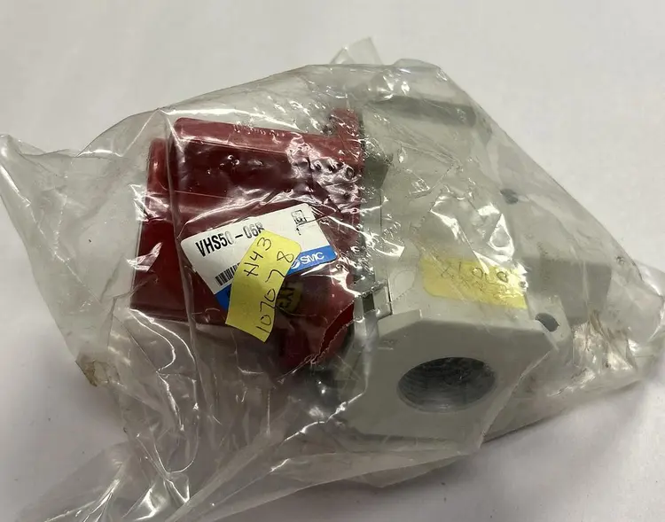Used SMC VHS50-06B Pump & Valve Parts Ohio US | Surplus Asset Holdings #1234218